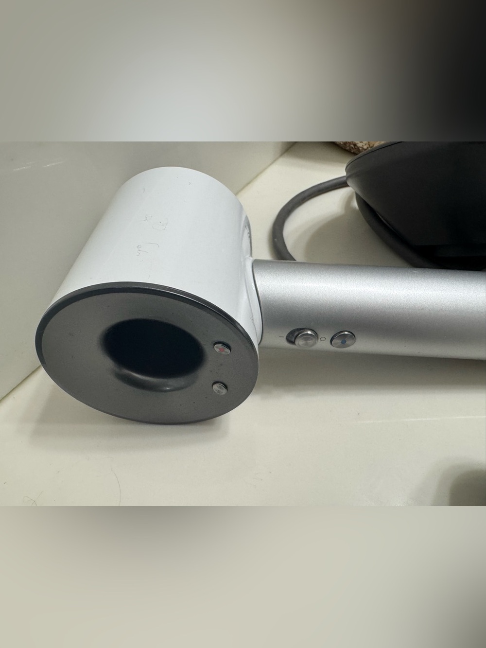 Dyson Supersonic Hair Dryer w/ Attachments